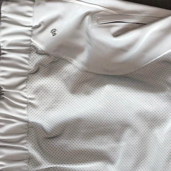 Lululemon Bright Bomber Jacket Sz 4 - Picture 6 of 10